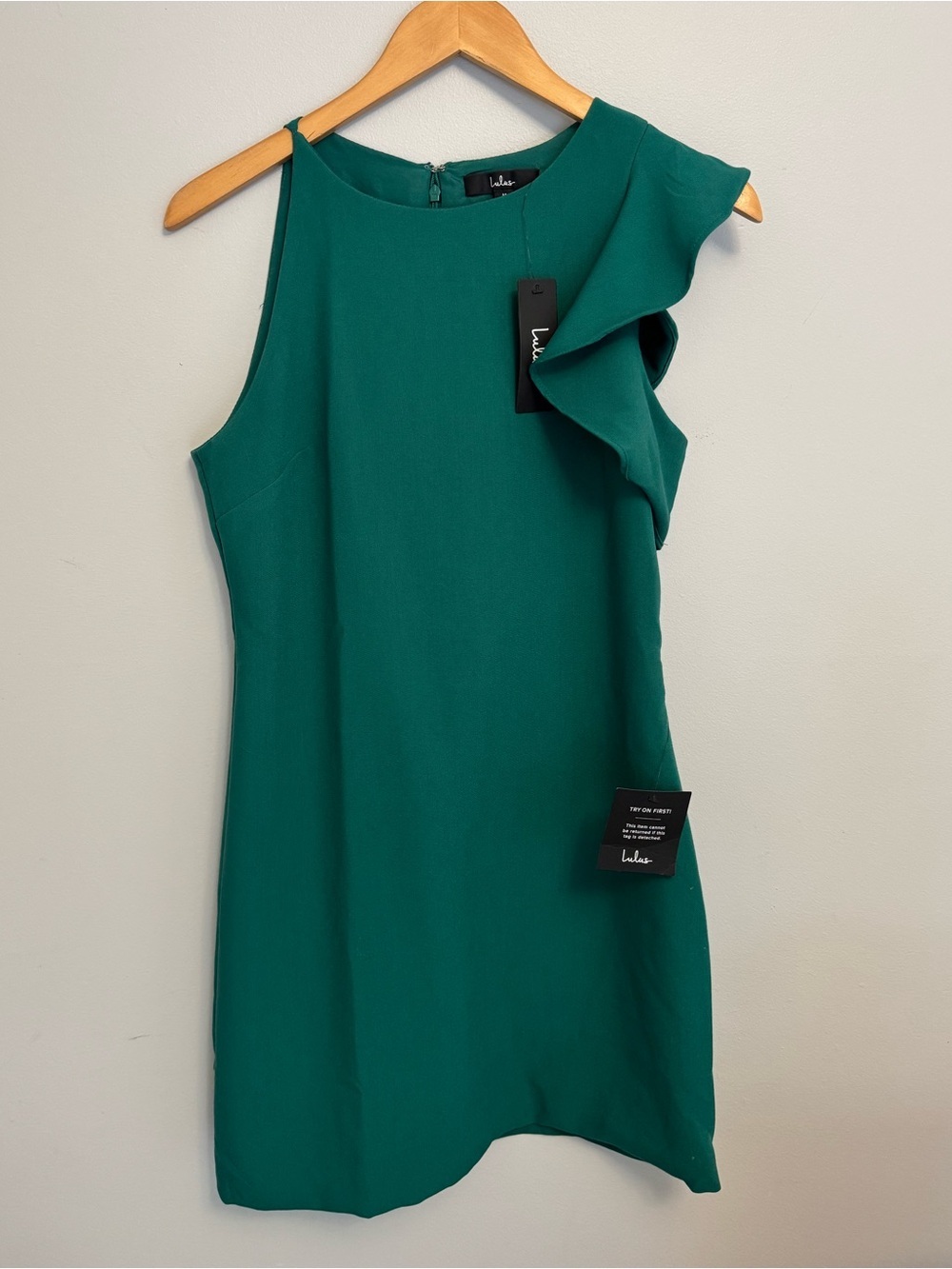 Lulus Green Ruffle One Shoulder Sleeveless Shift Mini Dress Size M